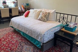 Single Family Residence, 22633 Crespi st, Woodland Hills, CA 91364 - 33