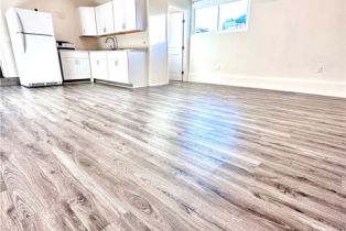 Single Family Residence, 23442 Friar st, Woodland Hills, CA 91367 - 14