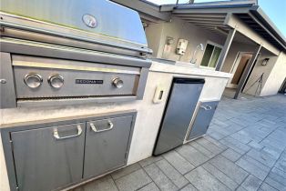 Single Family Residence, 23442 Friar st, Woodland Hills, CA 91367 - 17