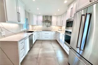 Single Family Residence, 23442 Friar st, Woodland Hills, CA 91367 - 3