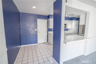 Condominium, 5050 Coldwater Canyon ave, Sherman Oaks, CA 91423 - 12
