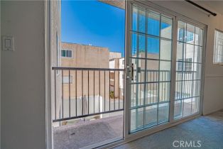 Condominium, 5050 Coldwater Canyon ave, Sherman Oaks, CA 91423 - 14