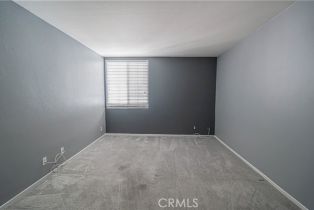 Condominium, 5050 Coldwater Canyon ave, Sherman Oaks, CA 91423 - 23