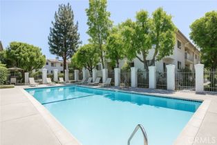 Condominium, 18619 Collins st, Tarzana, CA 91356 - 10