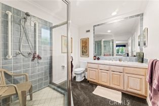 Single Family Residence, 4960 Densmore ave, Encino, CA 91436 - 35