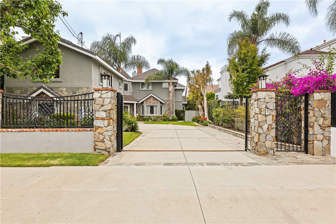 Single Family Residence, 4960 Densmore ave, Encino, CA 91436 - 1