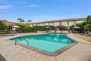 Townhouse, 5263 Newcastle ave, Encino, CA 91316 - 30