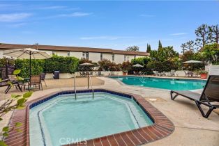 Townhouse, 5263 Newcastle ave, Encino, CA 91316 - 31