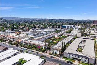 Townhouse, 5263 Newcastle ave, Encino, CA 91316 - 34