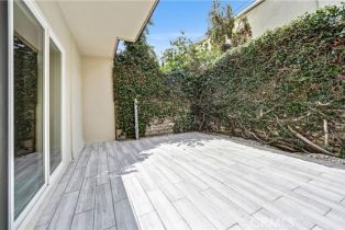 Townhouse, 5263 Newcastle ave, Encino, CA 91316 - 5
