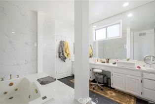 Single Family Residence, 22329 Plummer st, Chatsworth, CA 91311 - 43