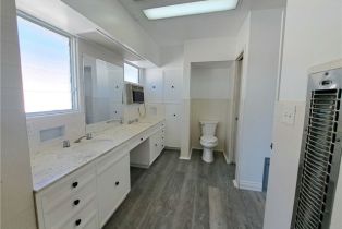 Single Family Residence, 14356 Greenleaf st, Sherman Oaks, CA 91423 - 31