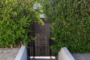 Single Family Residence, 14356 Greenleaf st, Sherman Oaks, CA 91423 - 4