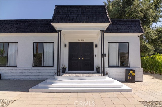 Single Family Residence, 14356 Greenleaf st, Sherman Oaks, CA 91423 - 1
