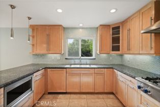 Single Family Residence, 6215 Hesperia ave, Encino, CA 91316 - 11