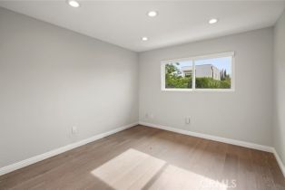 Single Family Residence, 6215 Hesperia ave, Encino, CA 91316 - 15