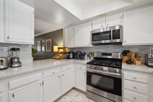 Condominium, 4455 Fulton ave, Sherman Oaks, CA 91423 - 9