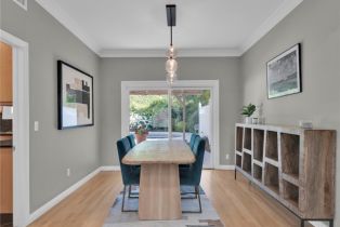 Single Family Residence, 23942 Califa st, Woodland Hills, CA 91367 - 10