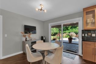 Single Family Residence, 23942 Califa st, Woodland Hills, CA 91367 - 17