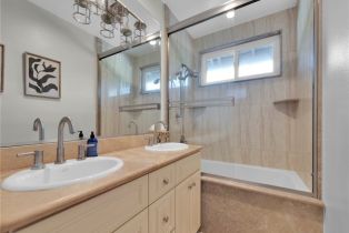 Single Family Residence, 23942 Califa st, Woodland Hills, CA 91367 - 28