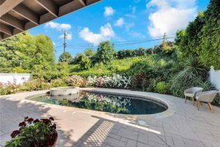 Single Family Residence, 23942 Califa st, Woodland Hills, CA 91367 - 31