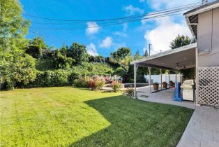 Single Family Residence, 23942 Califa st, Woodland Hills, CA 91367 - 32