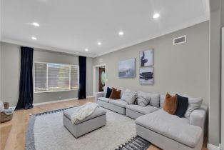 Single Family Residence, 23942 Califa st, Woodland Hills, CA 91367 - 8