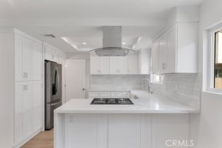 Condominium, 18550 Hatteras st, Tarzana, CA 91356 - 5