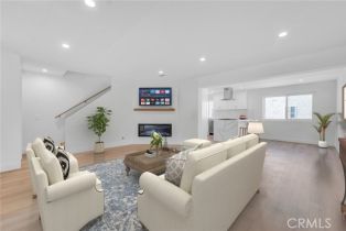 Condominium, 18550 Hatteras ST, Tarzana, CA  Tarzana, CA 91356