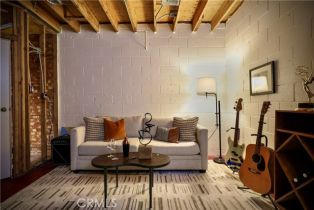 Single Family Residence, 3700 Koster ave, Sherman Oaks, CA 91423 - 22