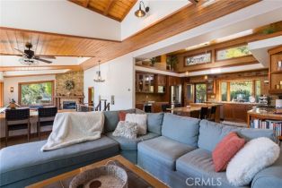 Single Family Residence, 2106 Lakeshore dr, Agoura Hills, CA 91301 - 16