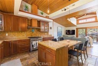 Single Family Residence, 2106 Lakeshore dr, Agoura Hills, CA 91301 - 18