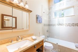 Single Family Residence, 2106 Lakeshore dr, Agoura Hills, CA 91301 - 27