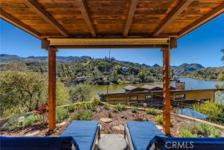 Single Family Residence, 2106 Lakeshore dr, Agoura Hills, CA 91301 - 38