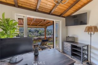 Single Family Residence, 2106 Lakeshore dr, Agoura Hills, CA 91301 - 42