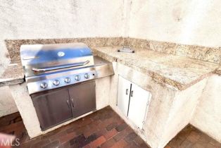 Single Family Residence, 6106 Cedar st, Simi Valley, CA 93063 - 13