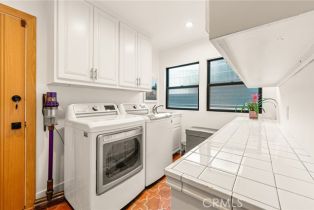 Single Family Residence, 3627 Willowcrest ave, Studio City, CA 91604 - 19