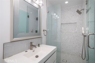 Single Family Residence, 5040 Varna ave, Sherman Oaks, CA 91423 - 17