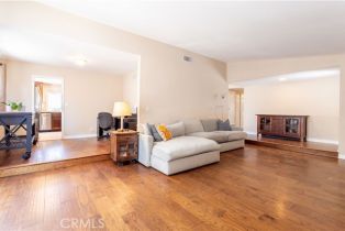 Single Family Residence, 2065 Medina ave, Simi Valley, CA 93063 - 4