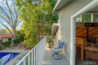 Single Family Residence, 23134 Collins st, Woodland Hills, CA 91367 - 22