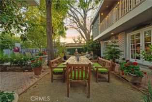 Single Family Residence, 23134 Collins st, Woodland Hills, CA 91367 - 37