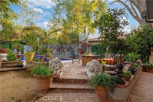 Single Family Residence, 23134 Collins st, Woodland Hills, CA 91367 - 38