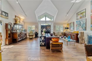 Single Family Residence, 23134 Collins st, Woodland Hills, CA 91367 - 5