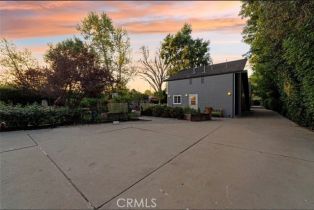 Single Family Residence, 23134 Collins st, Woodland Hills, CA 91367 - 52