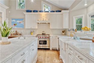 Single Family Residence, 23134 Collins st, Woodland Hills, CA 91367 - 9