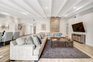 Single Family Residence, 22914 Calvert st, Woodland Hills, CA 91367 - 13