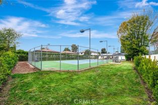 Single Family Residence, 22914 Calvert st, Woodland Hills, CA 91367 - 71