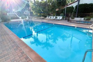 Townhouse, 22271 Erwin st, Woodland Hills, CA 91367 - 24