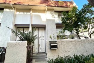 Townhouse, 22271 Erwin st, Woodland Hills, CA 91367 - 4