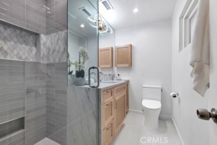 Single Family Residence, 21407 Rios st, Woodland Hills, CA 91364 - 6